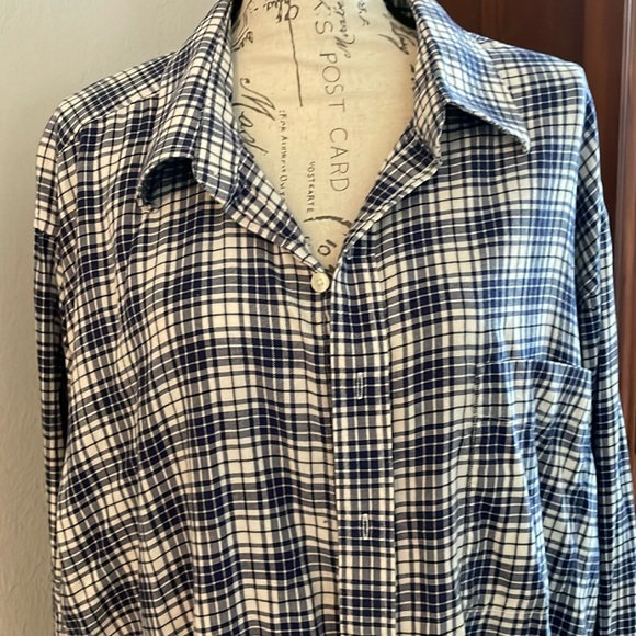 True Nation Tops - Lightweight flannel blue and white